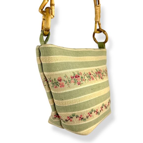 90's woven floral summer bag with bamboo handle by G's GLORY - Picture 13 of 16